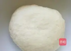 Illustration of making homemade egg tart crust 2