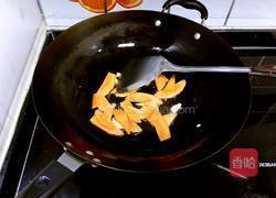 莴笋炒木耳的做法图解4