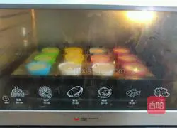 Golden Rose Sponge Cake Recipe Illustration 11