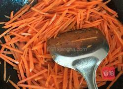 红萝卜炒肉丝的做法图解5