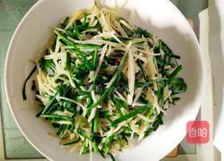 土豆丝炒韭菜的做法图解5