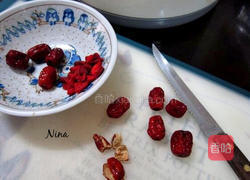 黑米粥的做法图解4