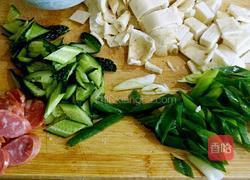 孜然炒馒头的做法图解1