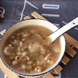 薏米百合绿豆粥的做法[图]