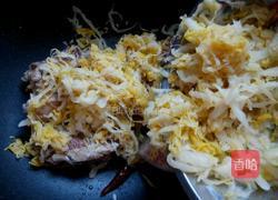 东北酸菜炖排骨的做法图解7