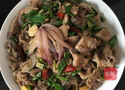 洋葱炒猪肺的做法图解3