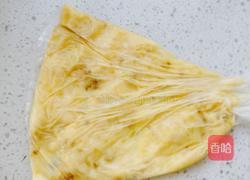 香蕉鸡蛋饼的做法图解2