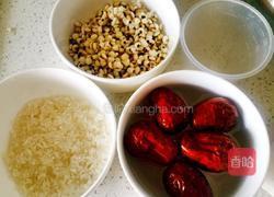 山药薏米粥的做法图解2