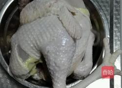 白斩鸡的做法图解1