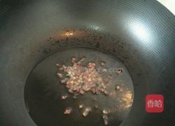 芹菜炒鸡胗的做法图解4