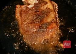 家常红烧鱼的做法图解7
