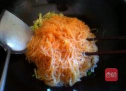 包心菜炒粉丝的做法图解4