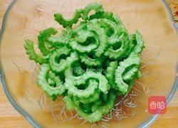 生拌苦瓜的做法图解3