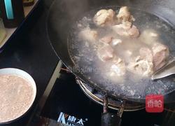 猪骨头萝卜汤的做法图解5