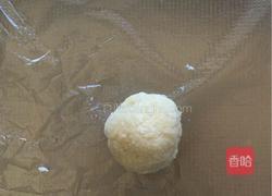 蛋白椰蓉球的做法图解6