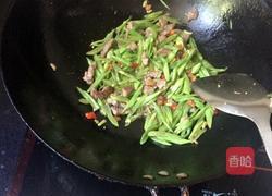 扁豆丝炒肉的做法图解8