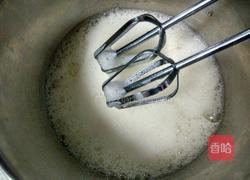 草莓酱夹心蛋糕的做法图解2