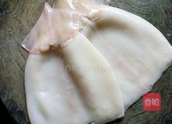 香辣洋葱炒鱿鱼的做法图解3