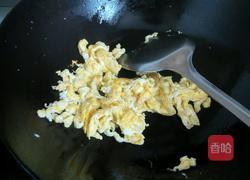 鸡蛋炒菠菜的做法图解3