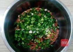 猪肉白菜馅饺子的做法图解2