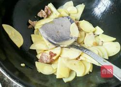 土豆片炒肉的做法图解8