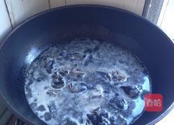 椰子炖乌鸡汤的做法图解3