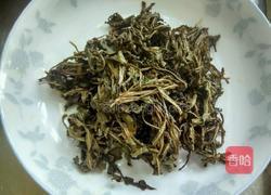 蒲公英炒鸡蛋的做法图解2