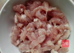 肉丝炒杏鲍菇的做法图解2