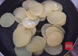 土豆片炒肉的做法图解5