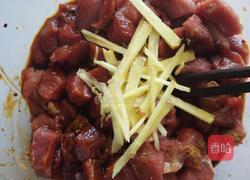 孜然牛肉粒的做法图解17