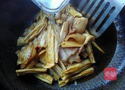 腐竹红烧肉的做法图解11
