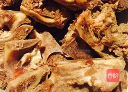 莲藕牛骨绿豆老火靓汤的做法图解1