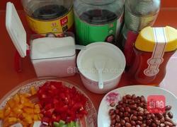 老醋花生米的做法图解1