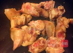 懒人秘制红烧猪蹄的做法图解3