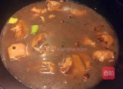 懒人秘制红烧猪蹄的做法图解5