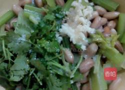 花生芹菜的做法图解7