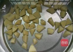 电饭煲骨汤土豆焖饭的做法图解2