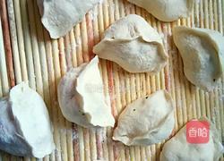 原生态野菜水煎饺的做法图解6