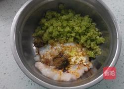 龙利鱼芹菜饺子的做法图解3