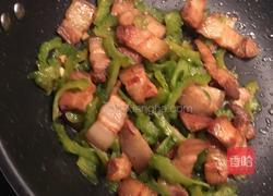凉瓜炒五花肉的做法图解4