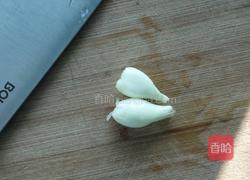 青蚕豆炒蒜苗的做法图解4