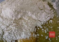 香蕉鸡蛋饼的做法图解3