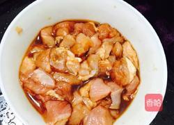 莴笋烧肉的做法图解1