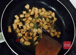 莴笋烧肉的做法图解4