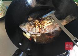 红烧全鱼的做法图解6