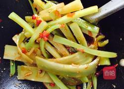 炒莴苣的做法图解9