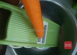 胡萝卜煎饼的做法图解2