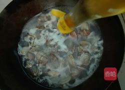 葱油爆花甲的做法图解4