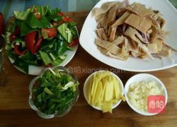 青椒鱿鱼的做法图解4