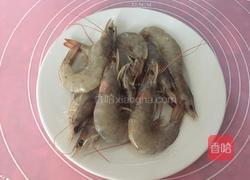 水煮虾的做法图解1